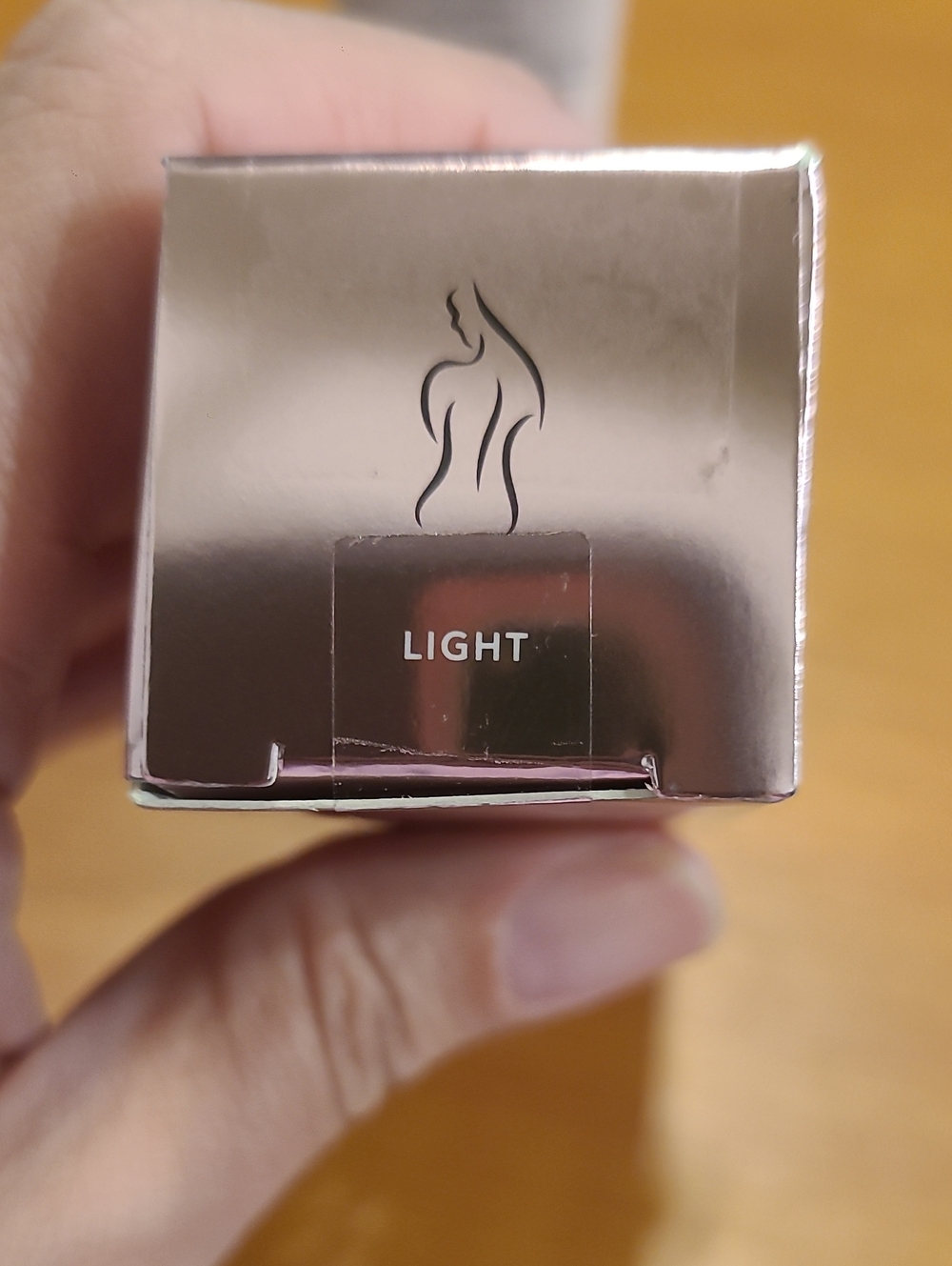 Nakery Beauty Skip the Line Plumping Velvet Serum Infused Foundation - Light - Picture 7 of 8